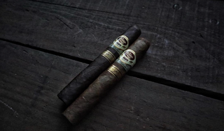 Padron 1926 Series No. 90 Maduro Tubo